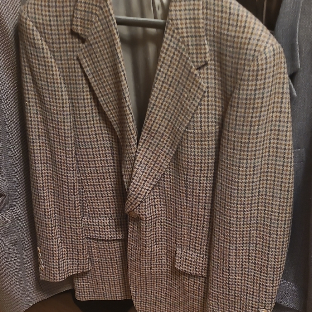 Hart Schaffner Marx Checkered Blazer in Brown and Black